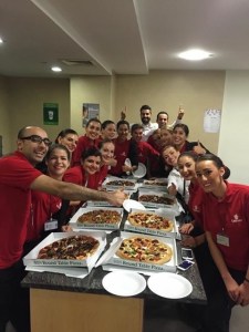 Utolsó közös vacsi az oktatókkal :) 